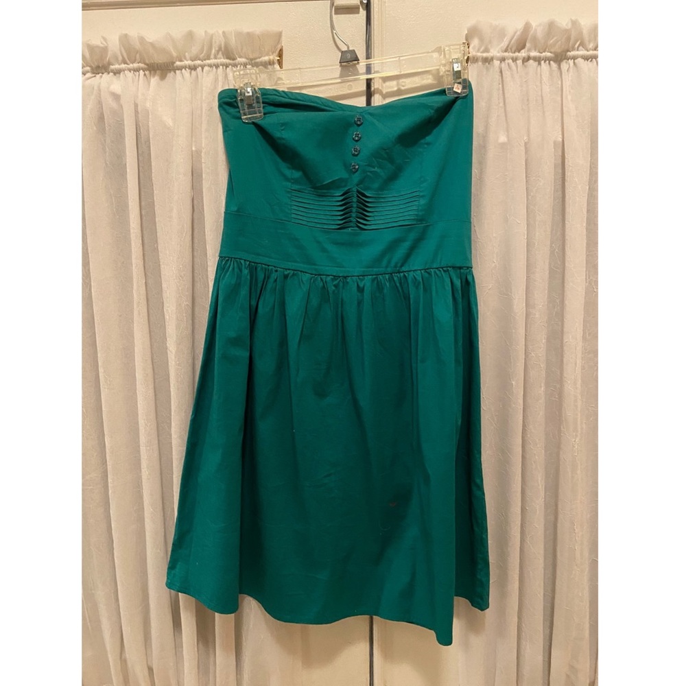 Strapless dress